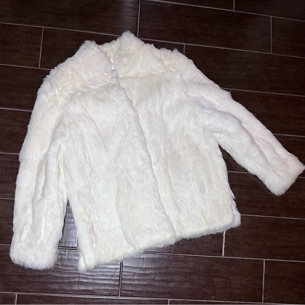 Bryant Park Off white Fur coat sz Medium